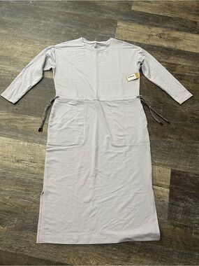 Title nine Long Sleeve Midi Dress in Light Lavender